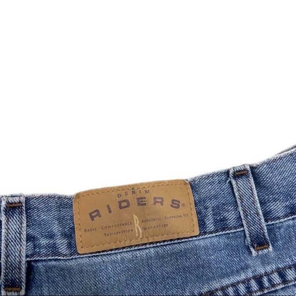 🌟RIDERS DEMIN LONG SHORTS🌟 - Picture 3 of 3
